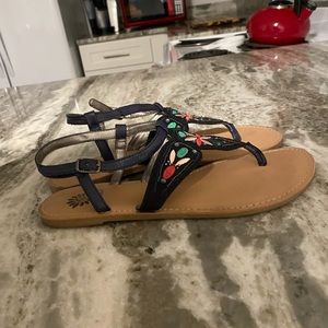 Yellow Box Navy Sandal thongs embroidery size 8